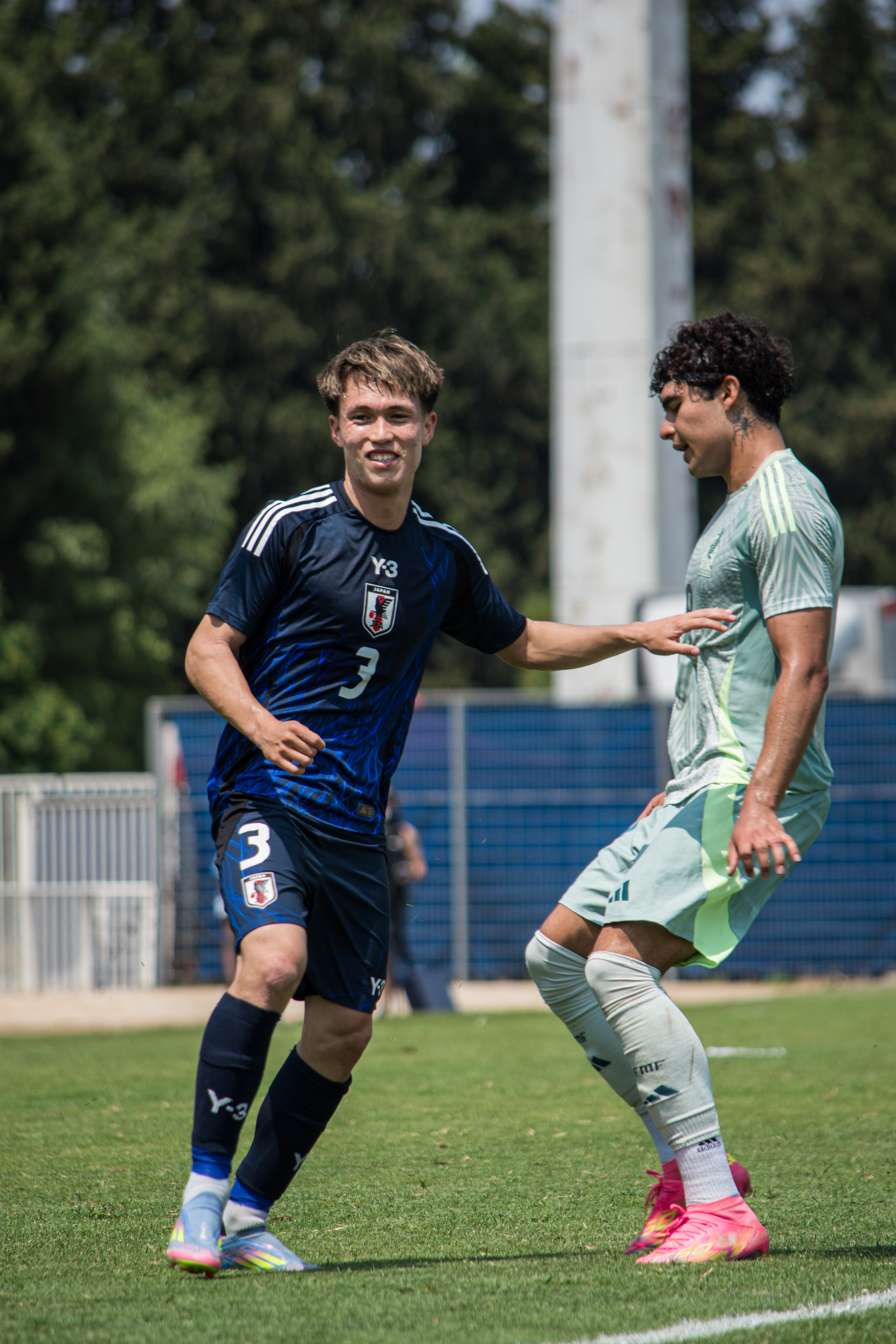 18c9d404a705fd830fba49a7ac25302d