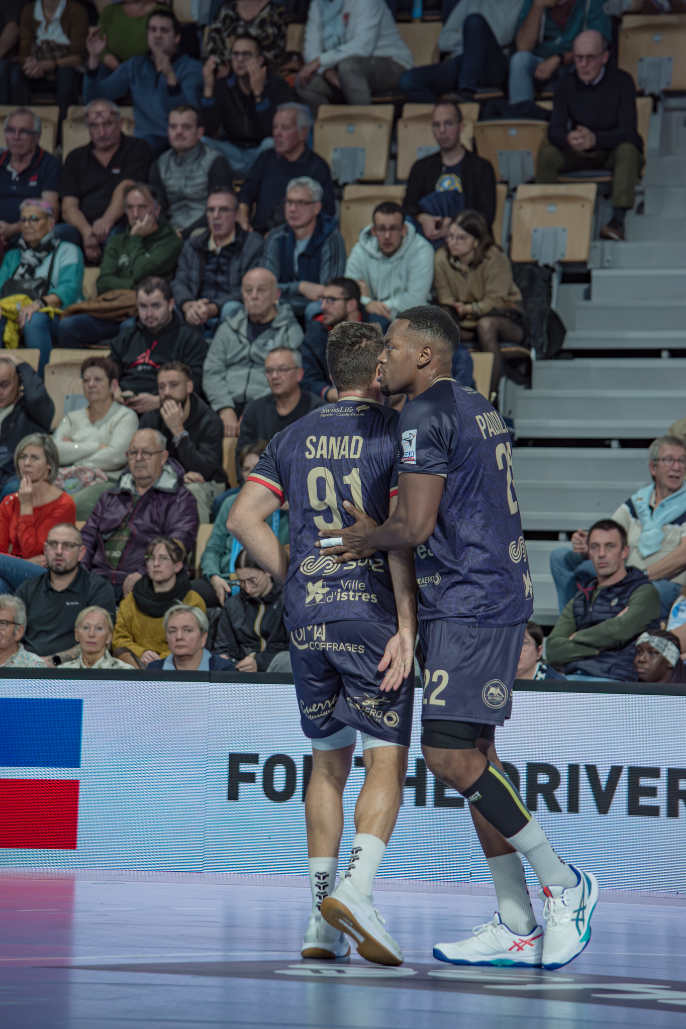 2989a320e8f93f711c135ba3208b4d2a