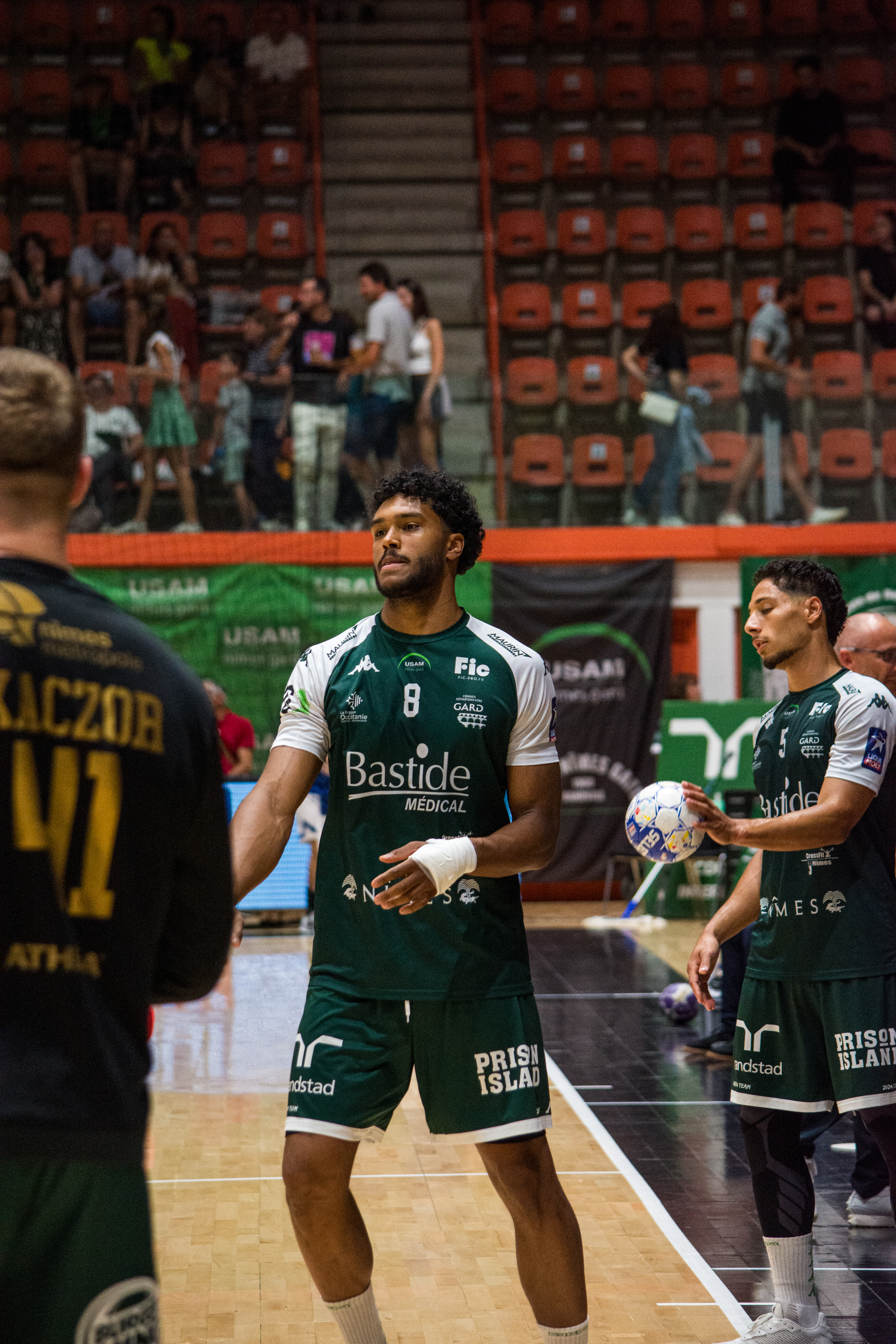 42a718c324f7b6d22e3ae823b1579c23