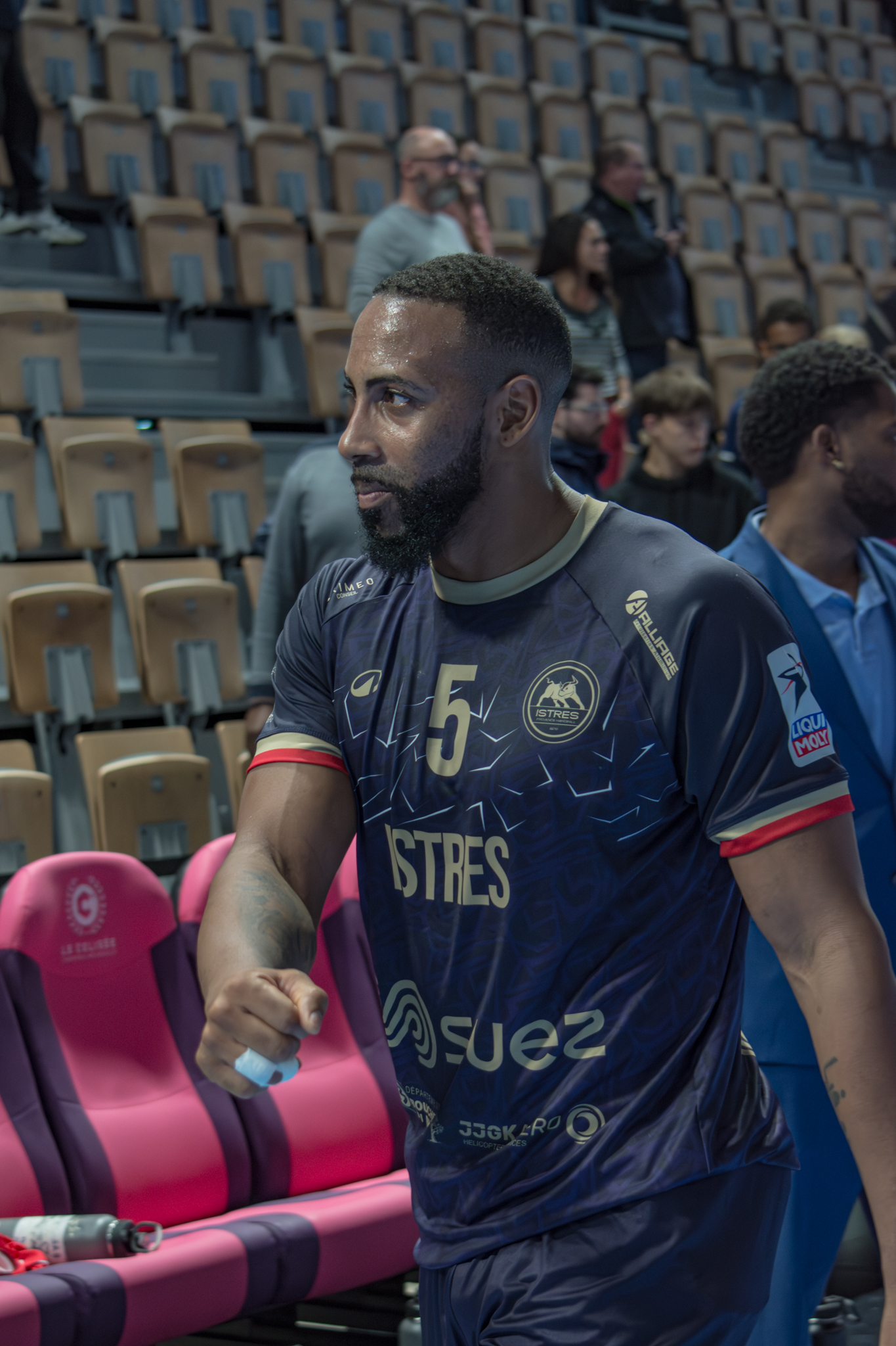 675a63c63f47269776ab3d6dc34eeb9e