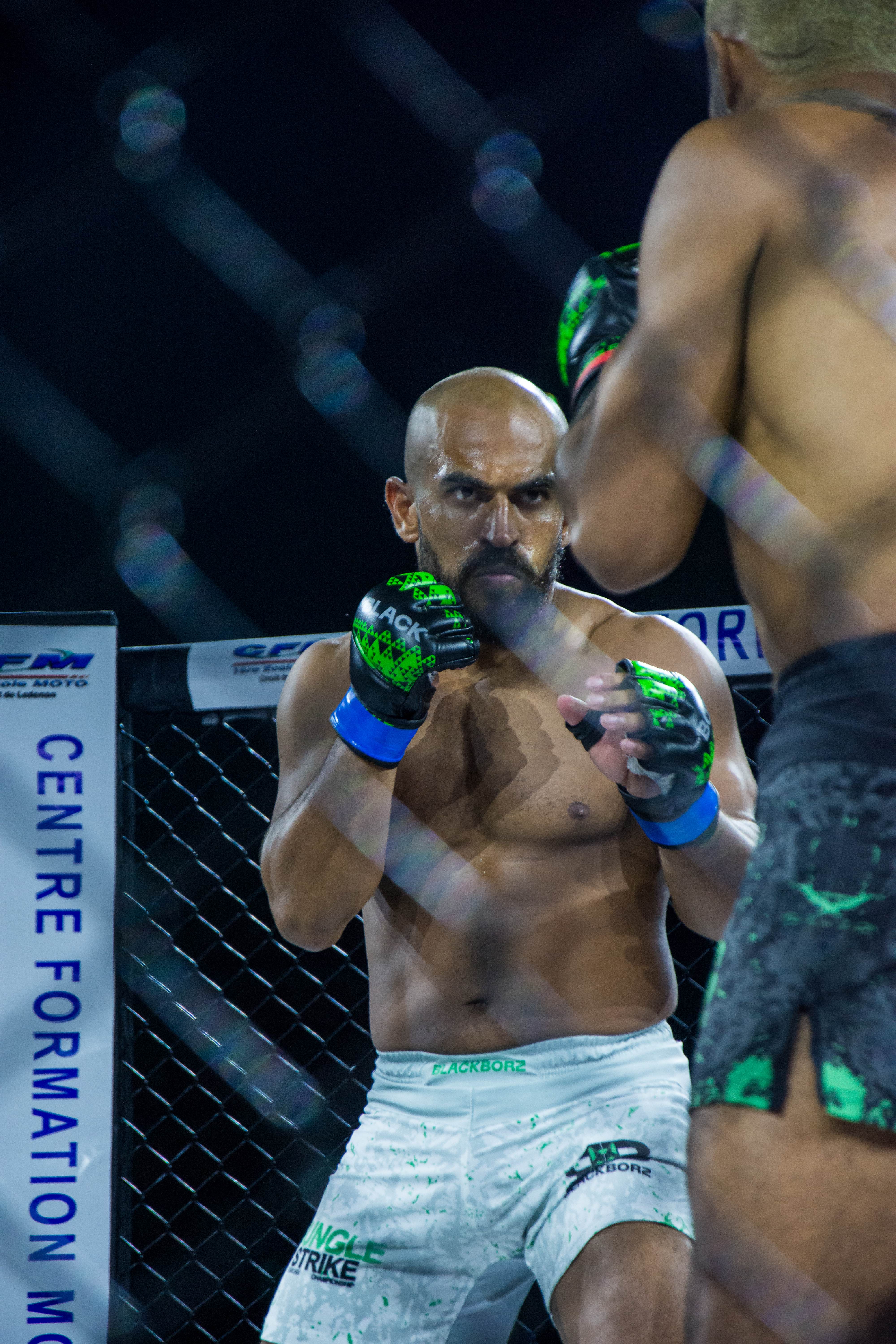 7717944df963afdd454bba71392ab119