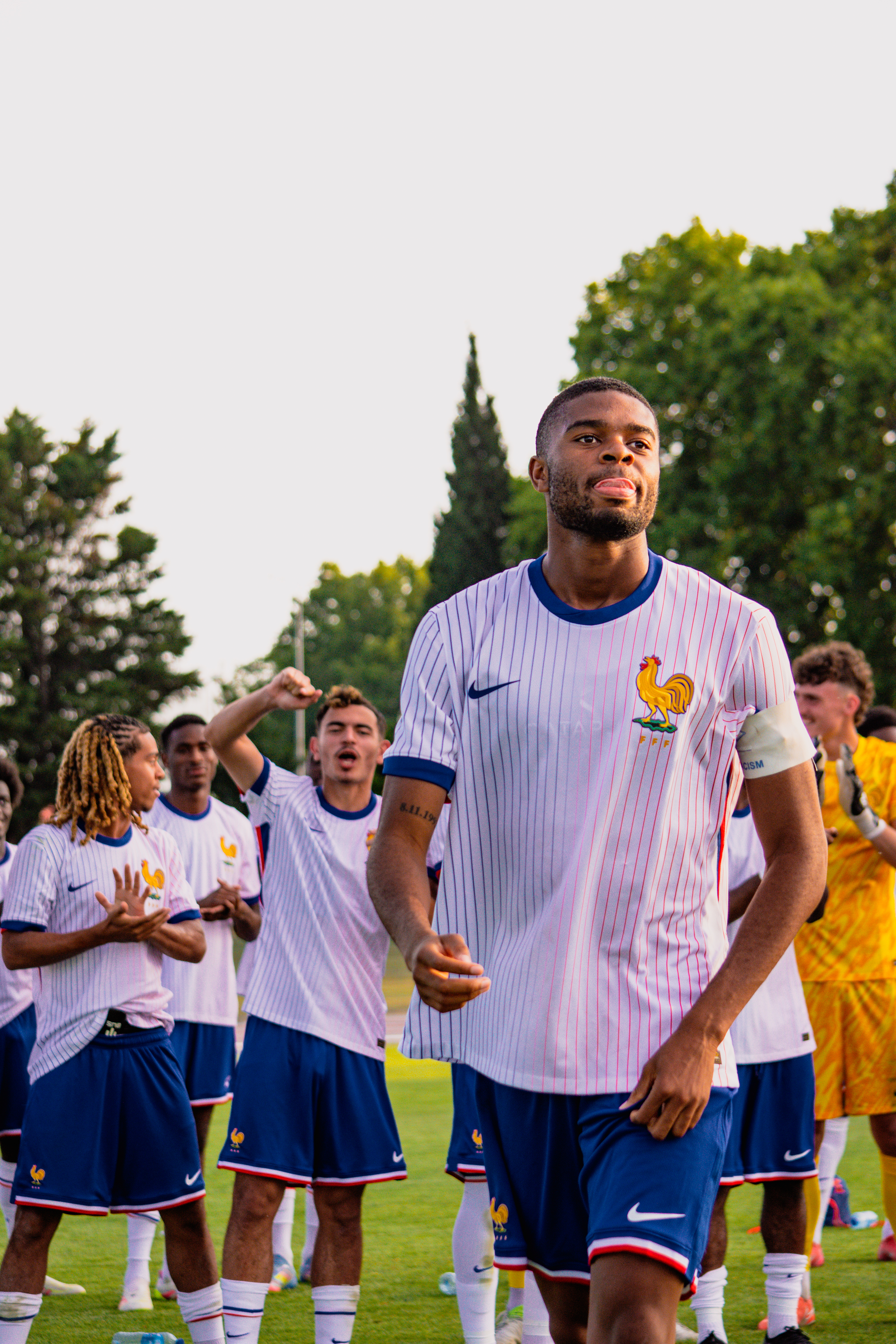 7885ba3fed50579d08547a660bc3fedf