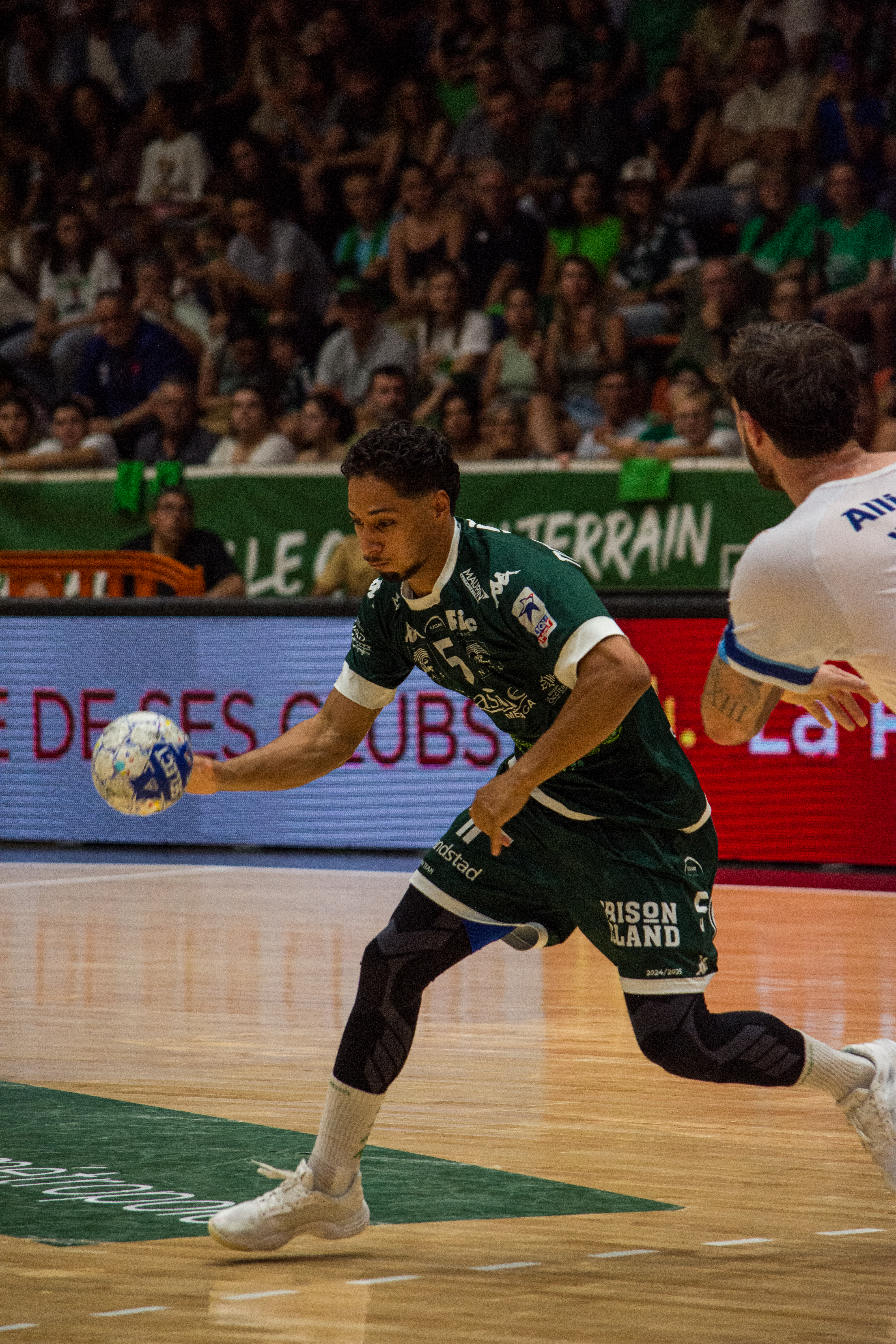 b458e78d9a1c19b43e7b48080c28a5d4