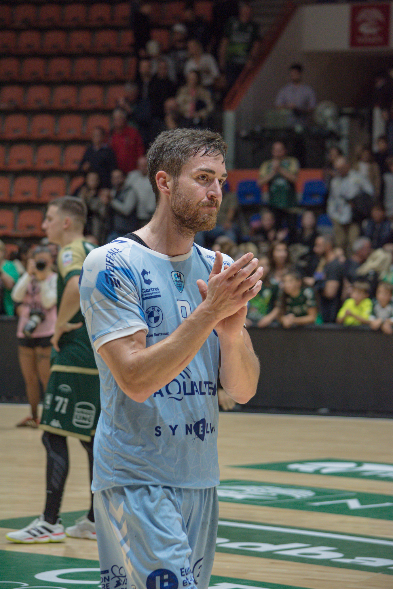 cea94b442a8d446f1550d8569a16ac08