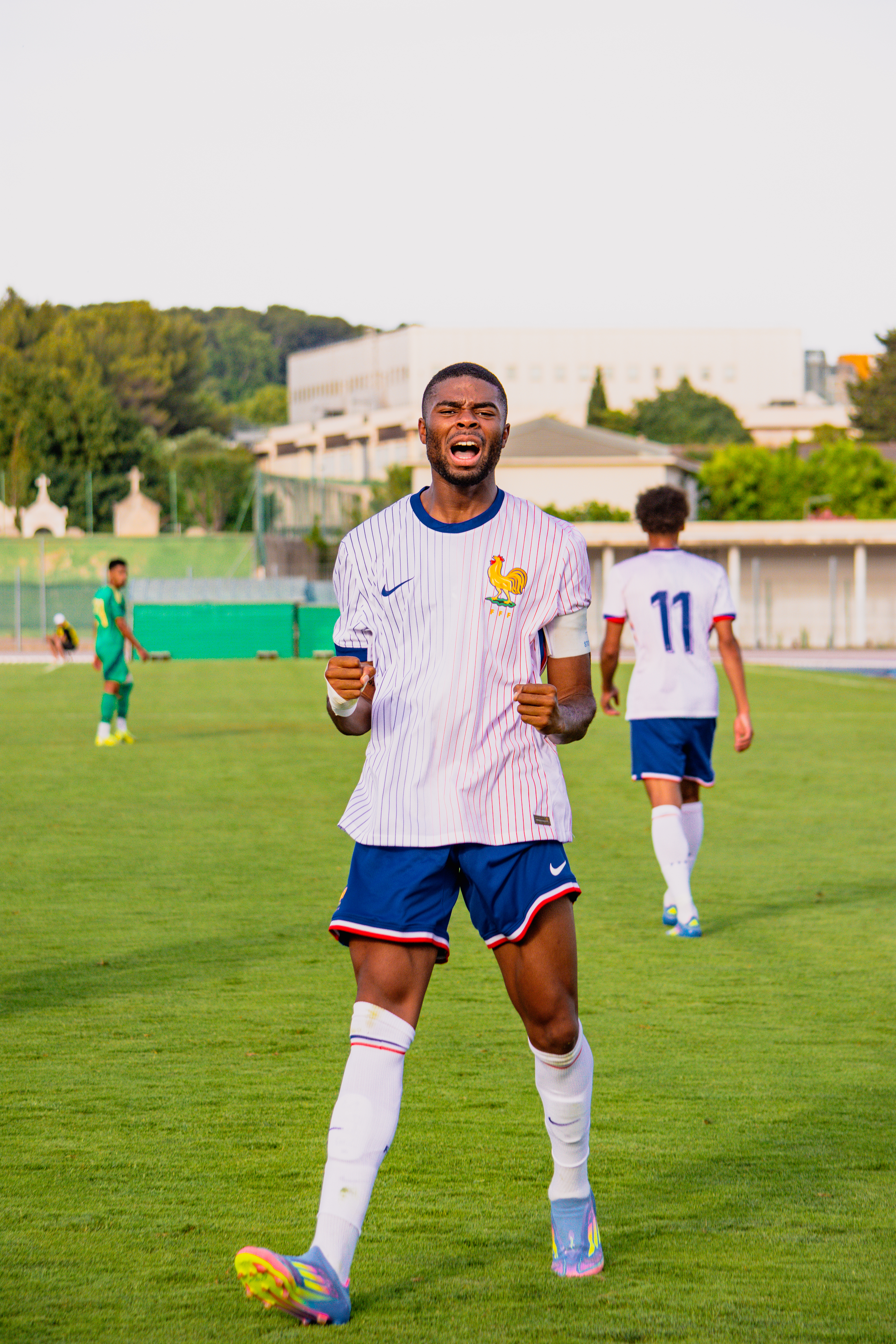 dbcd90e14e1f7d42a897d160b3dee1b4