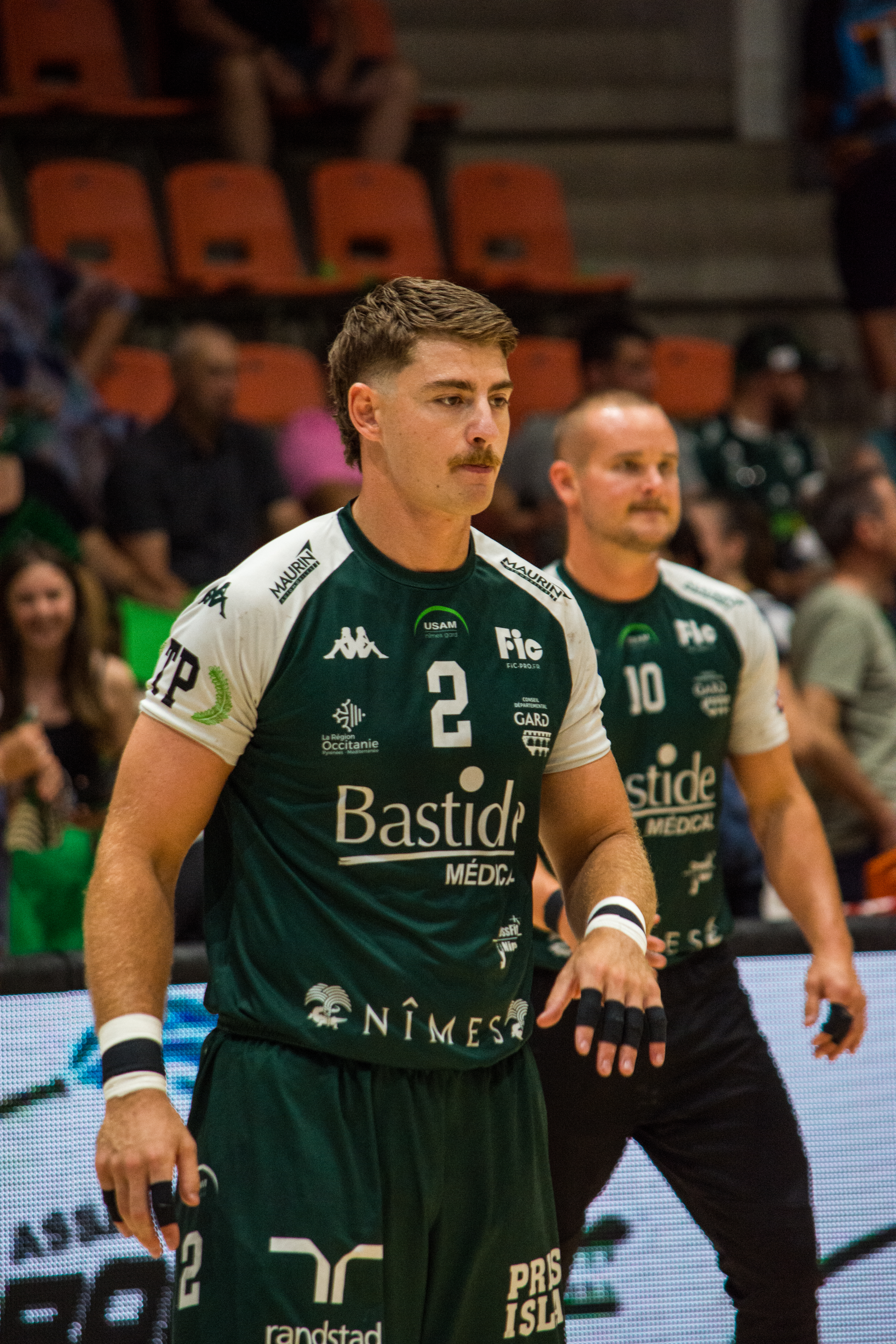 dd9b6621c32b445a4a19d16318608306